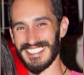 Comendo a melhor amiga da esposa de quatro